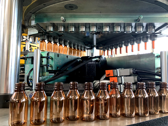 Дешевая цена Прозрачный фармацевтический контейнер 100 мл ISBM литьевая машина для литья под давлением